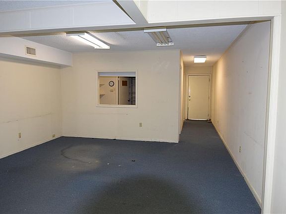 3rd image of 2108 Enterprise Blvd