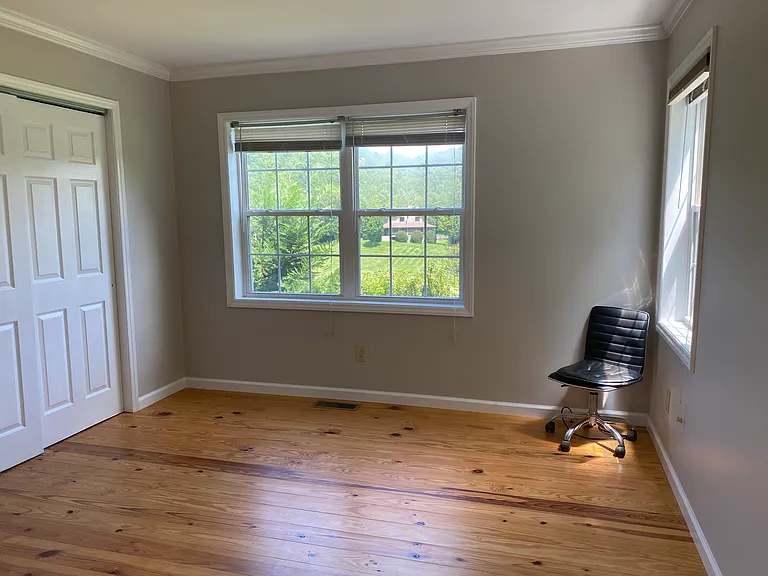 359 Glowing Hearth Ln — Photo 5
