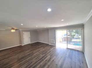 13813 Oxnard, Van Nuys, CA 91401