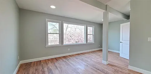 259 Duncan Ave Photo 1