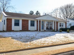 12 Hunterdon Ave, Monroe Township, NJ 08831