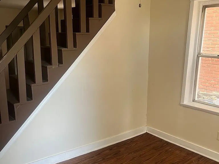 405 E Rittenhouse St — Photo 3