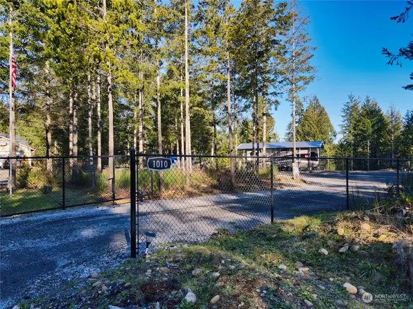 1010 W California Road, Shelton, WA 98584