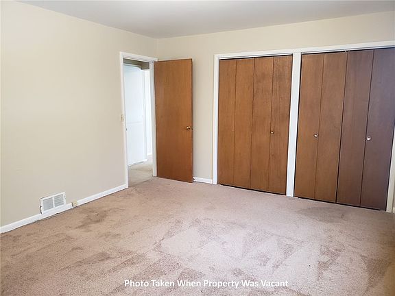 4th image of 524-526 Avenue E
