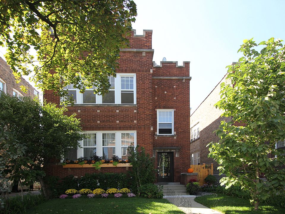 1st image of 6412 N Oakley Ave