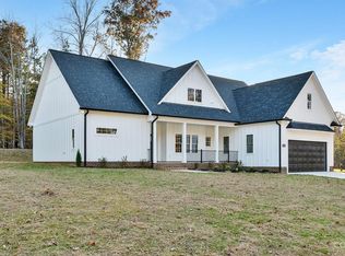 5017 Oconee Dr, Stanley, NC 28164