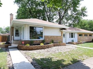 8201 S Saint Louis Ave, Chicago, IL 60652