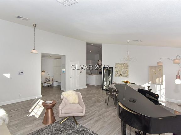 4th image of 10684 Sidlaw Hills Ct