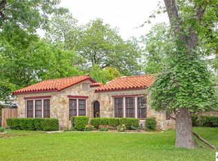 857 W Mill St, New Braunfels, TX 78130