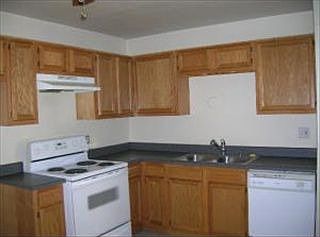 1st image of 2022 E Balsam Ave