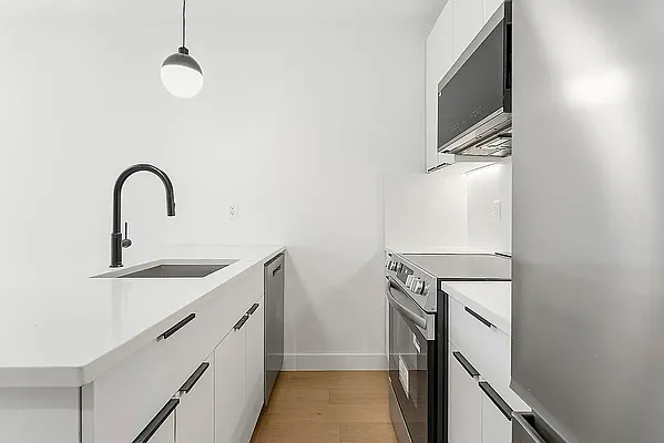 Kitchen, photo 1