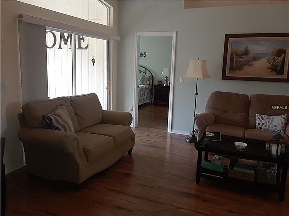 3rd image of 1246 Merrimack Dr