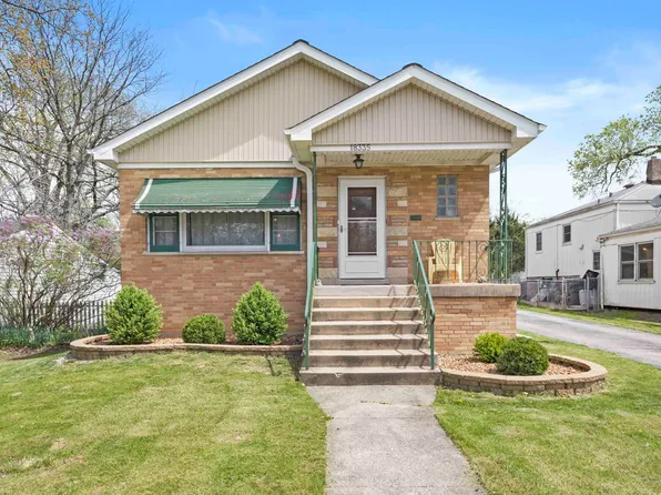 18335 Riegel Rd, Homewood, IL 60430