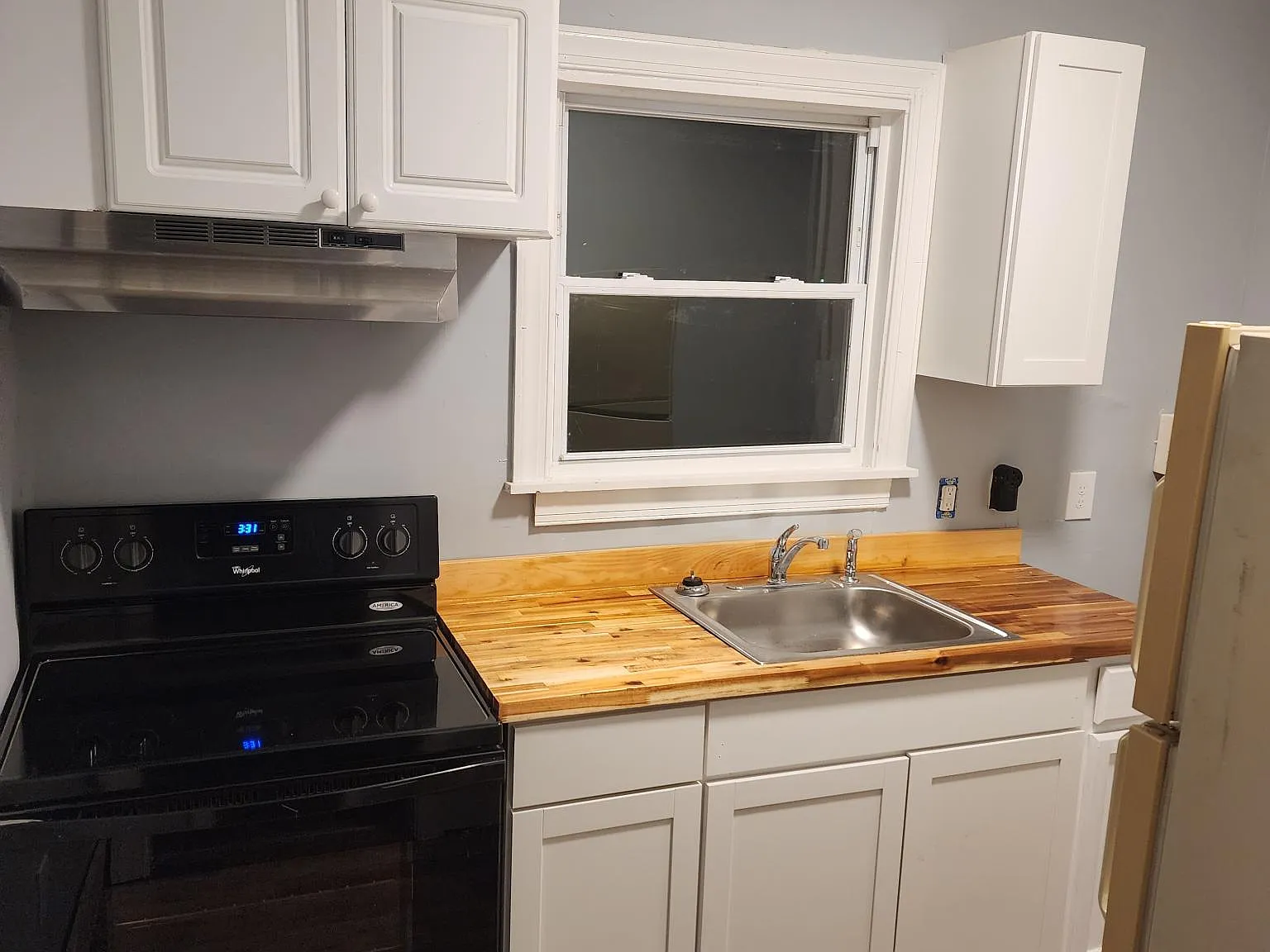 456B Harrison St — Photo 4