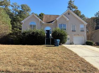 1225 Waterwood Dr, Loganville, GA 30052