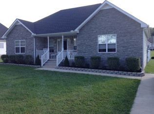 605 Gunn Ln, Springfield, TN 37172