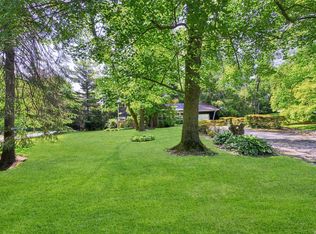 28 Redbrook Rd, Great Neck, NY 11024