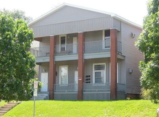 825 S 5th St, Springfield, IL 62703