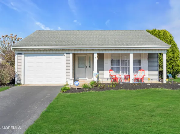 2 Kirkby Lane, Manchester, NJ 08759