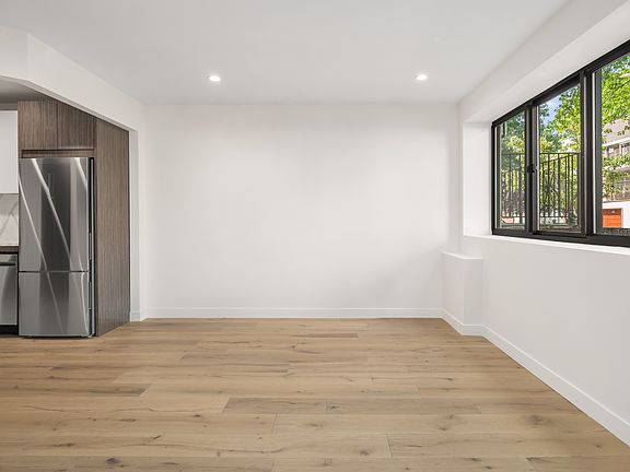 5th image of 25-15 36th St #1F