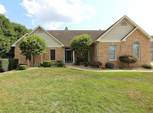 304 E Governor Ct, Saint Charles, MO 63301