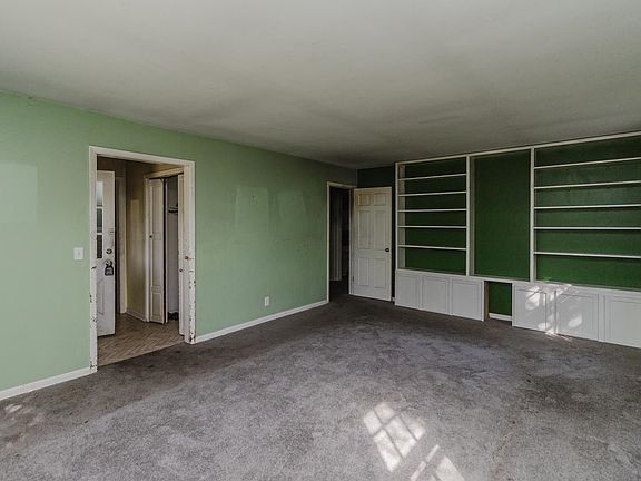 2nd image of 6514 E Abbotsford Dr
