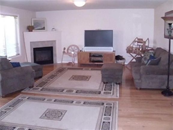 2nd image of 8108 Quadra Dr