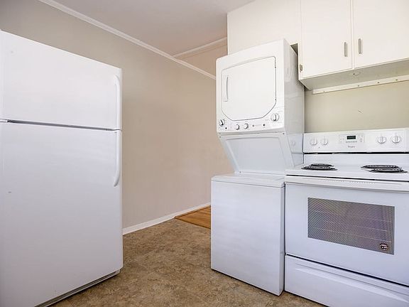 5th image of 516 N Tremont Dr