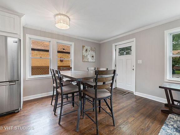 4th image of 554 47th Ave
