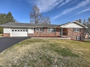 800 Rambling Rd, Johnson City, TN 37604