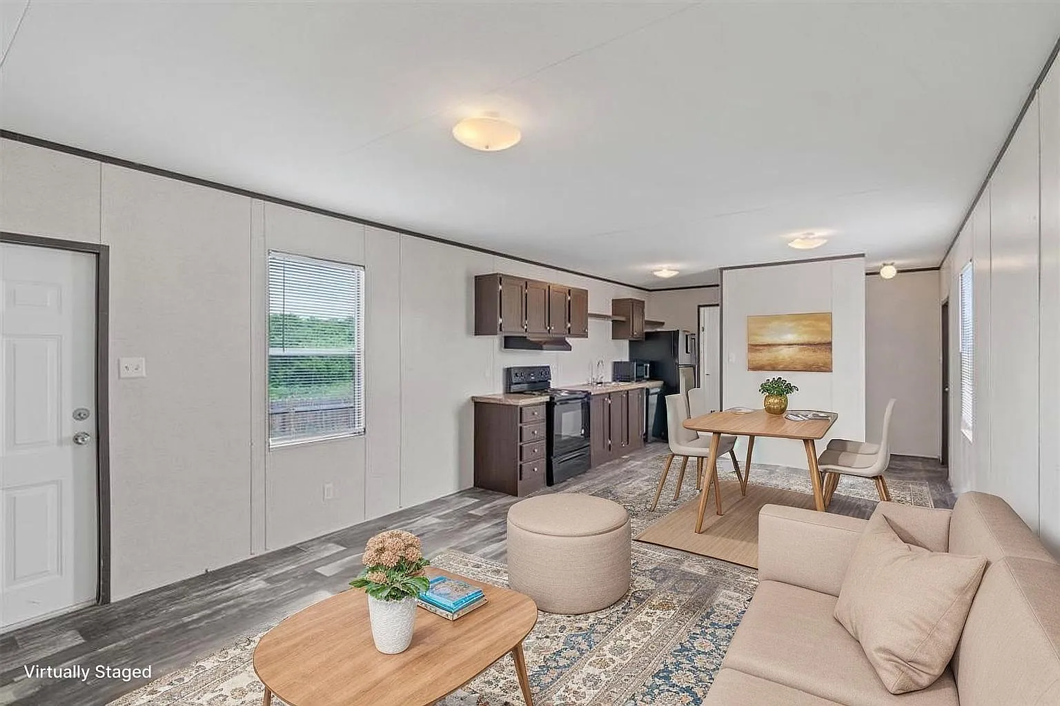 3 bed, 2.0 bath, 860 sqft, $1,325 — Photo 3