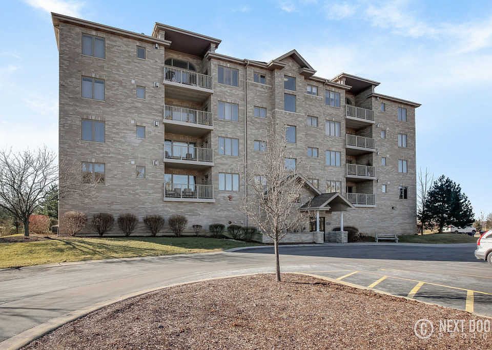 1st image of 11131 Waters Edge Dr