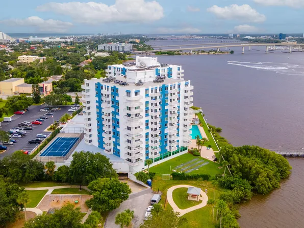 925 N Halifax Ave APT 408, Daytona Beach, FL 32118