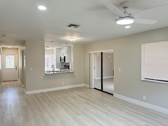 4th image of 14814 Wildflower Ln