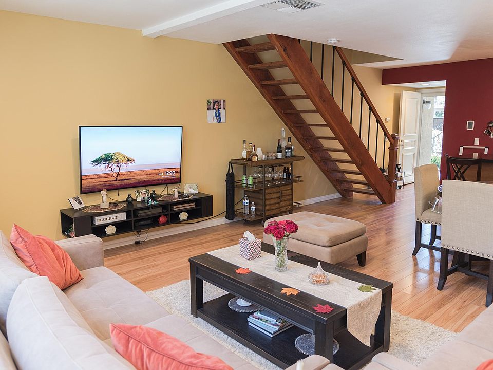 Lower Level Living Area