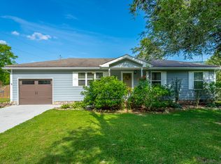 61 Cedar Ln, Trenton, GA 30752