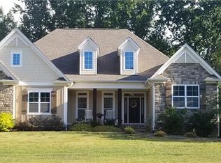 1002 Nutall Oak Ln, Belmont, NC 28012