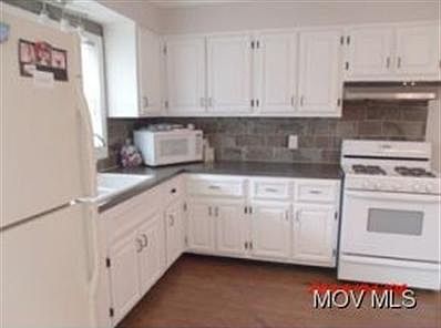 5th image of 2615 Hugh St