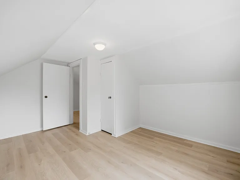 3920 County St — Photo 14