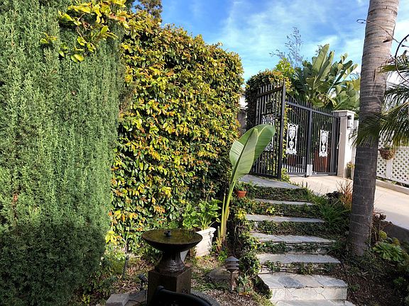 Street entrance to the studio