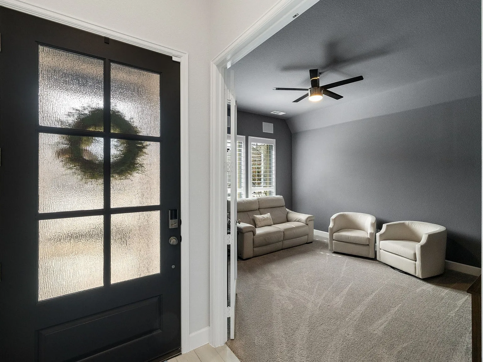 4 bed, 3.0 bath, 2545 sqft, $3,395 — Photo 3