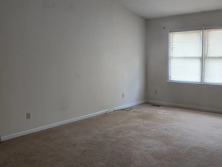 6605 Omni Ct — Photo 3