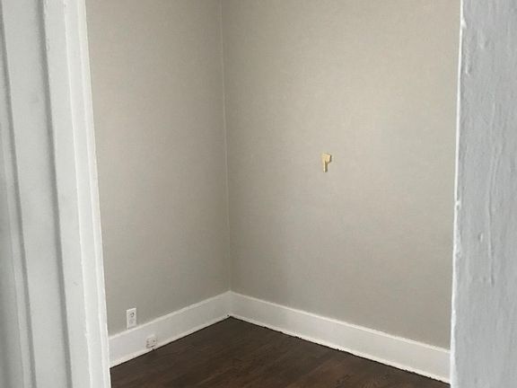 4th image of 4125 Spencer St