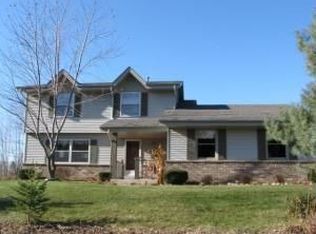6805 Old Apple Ln, West Bend, WI 53090