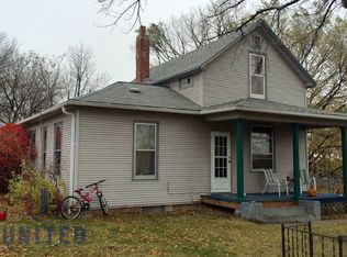 1011 24th St, Sioux City, IA 51104