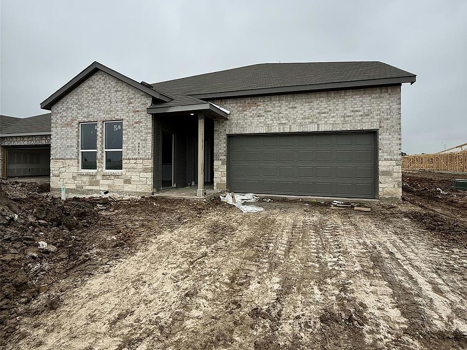1st image of 4818 Summersweet Ln