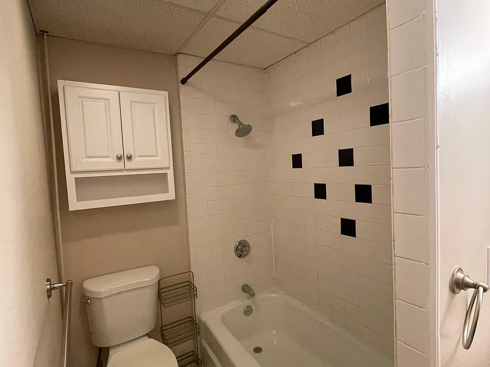 full bathroom