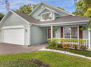 797 Wayne Ave, Altamonte Springs, FL 32701