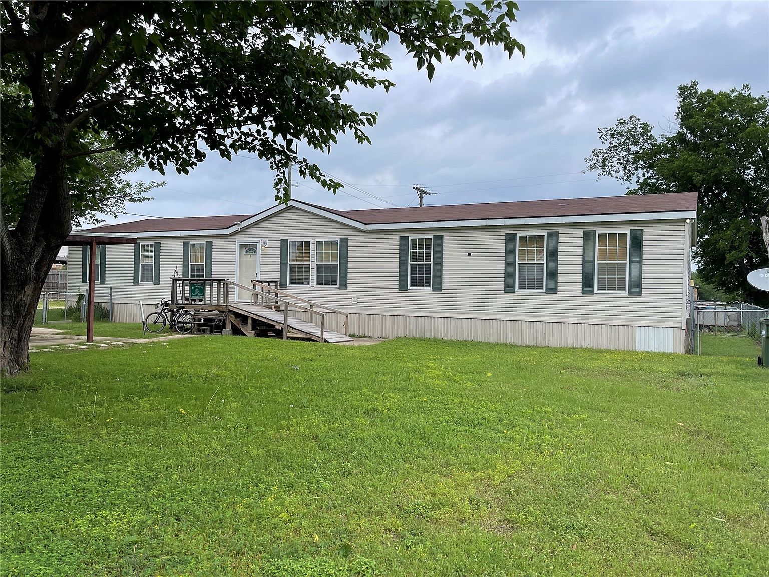 101 Hackberry Ln Roanoke Tx 76262 Zillow