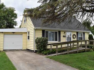 4228 Silver Ln, South Bend, IN 46619